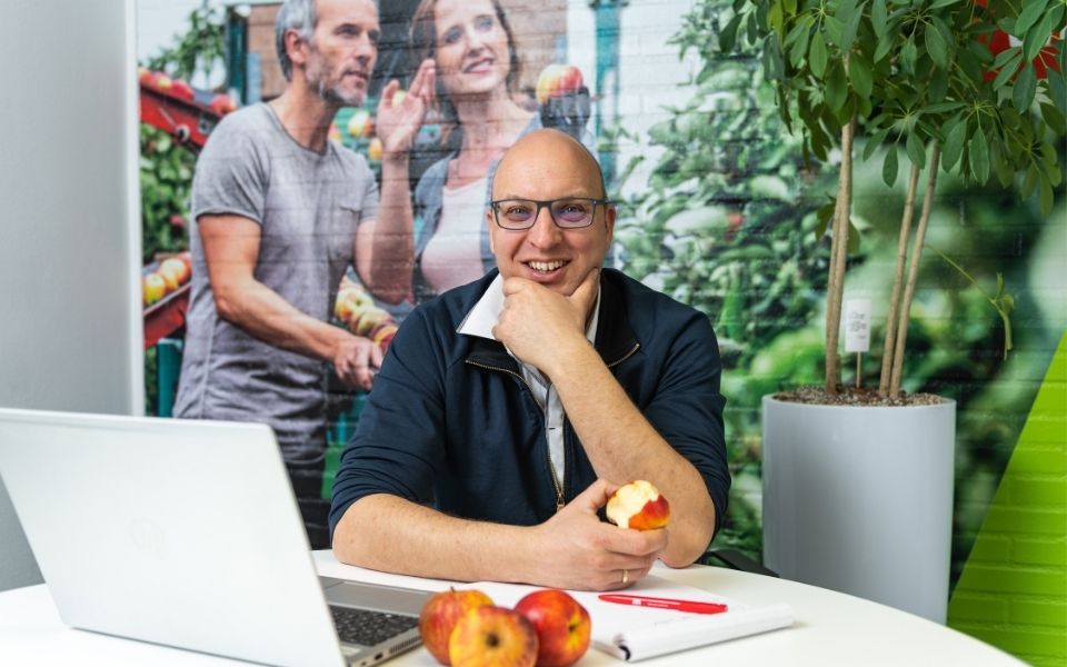 Afbeelding van verhaal Every year, AB Werkt recruits 700 fruit pickers from Poland – And this is how we get ready!