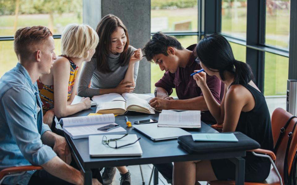 Afbeelding van verhaal Medewerkers ontwikkelen met het STAP-budget